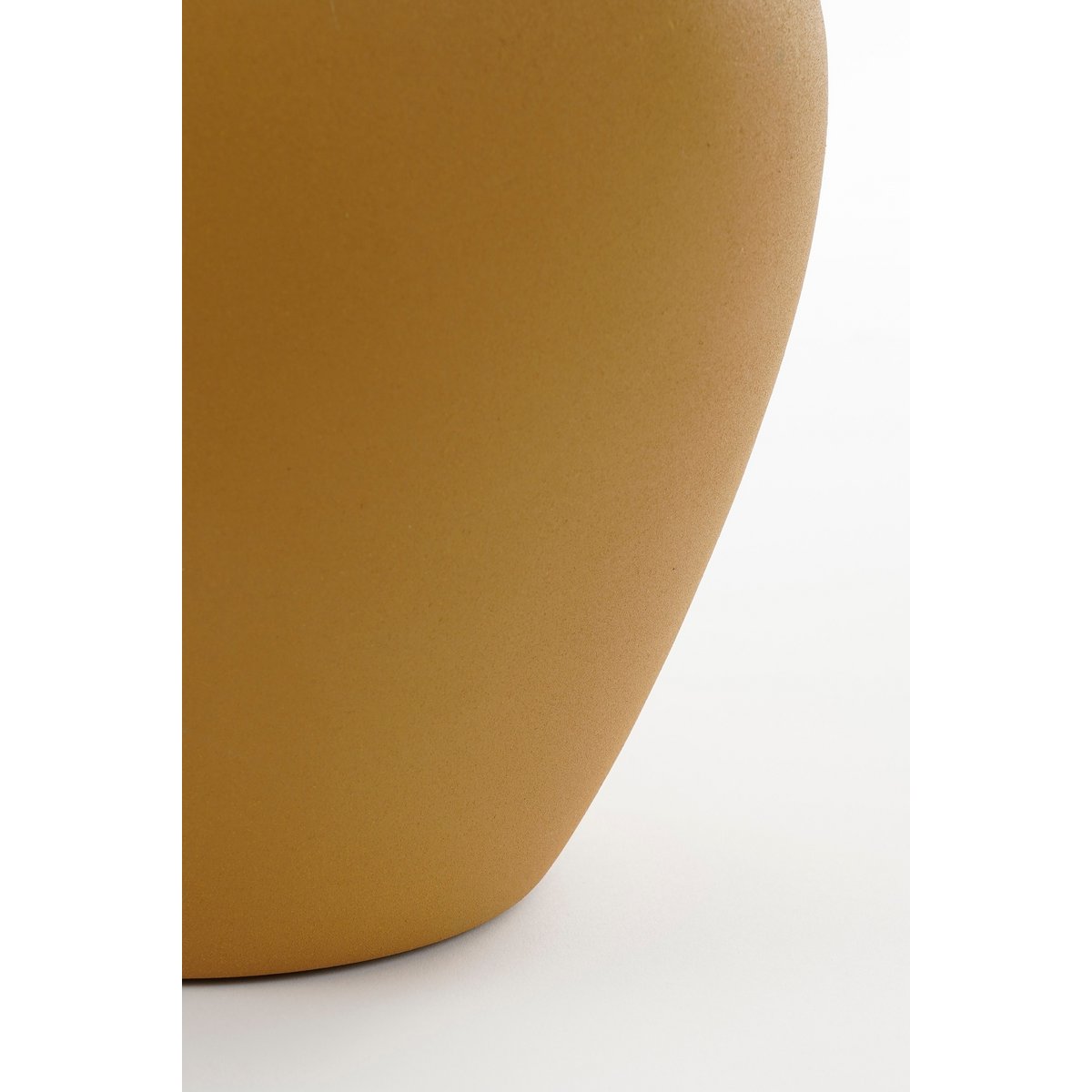 Gyge Vase - L30 x B24 x H37 cm - Metall - Gelb