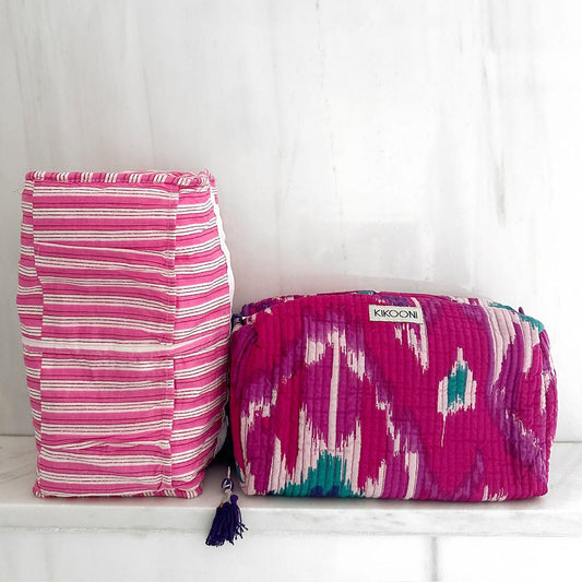 Handgemachte Kosmetiktasche "Purple Ikat"