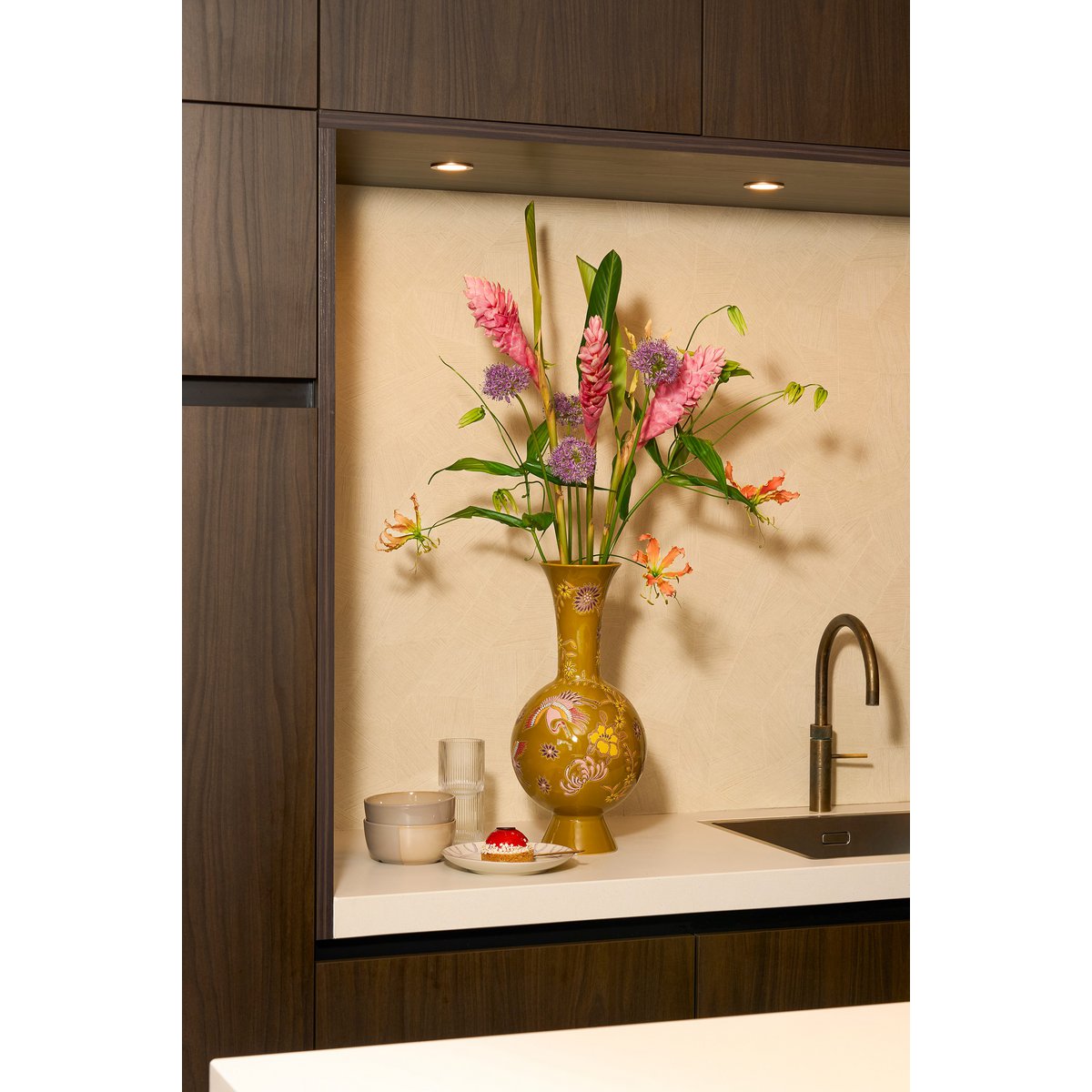 Eloise Vase - H47 x Ø22 cm - Keramik - Oker