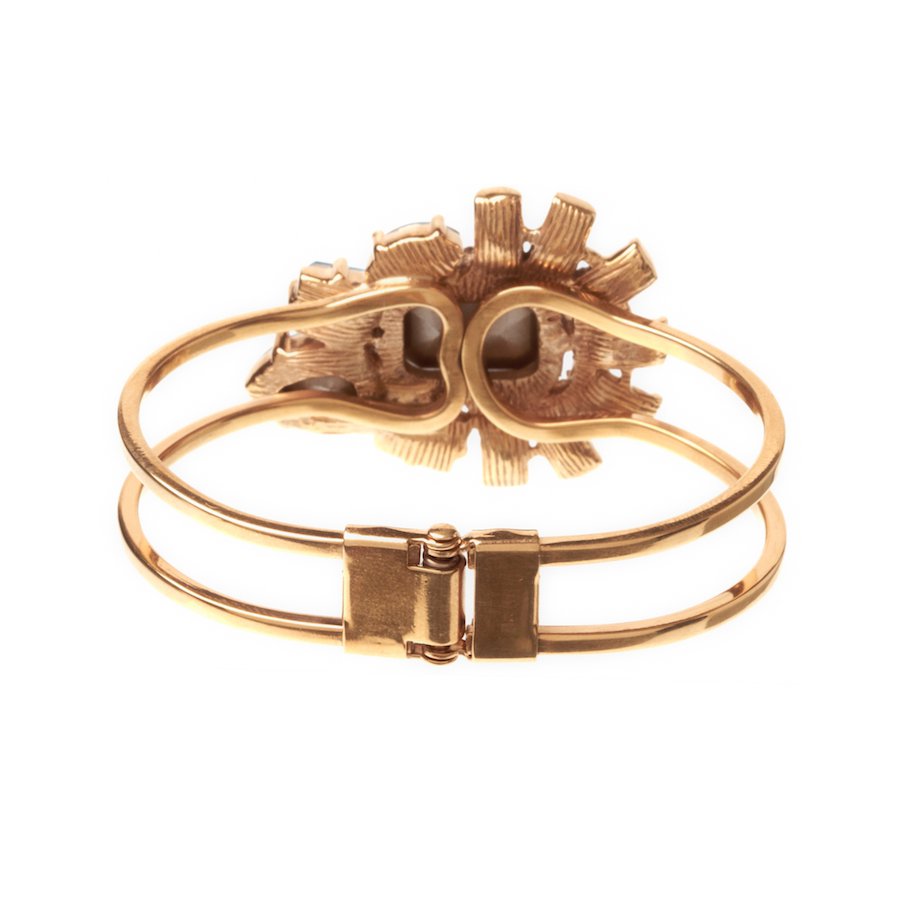Red Carpet Attack Bracelet