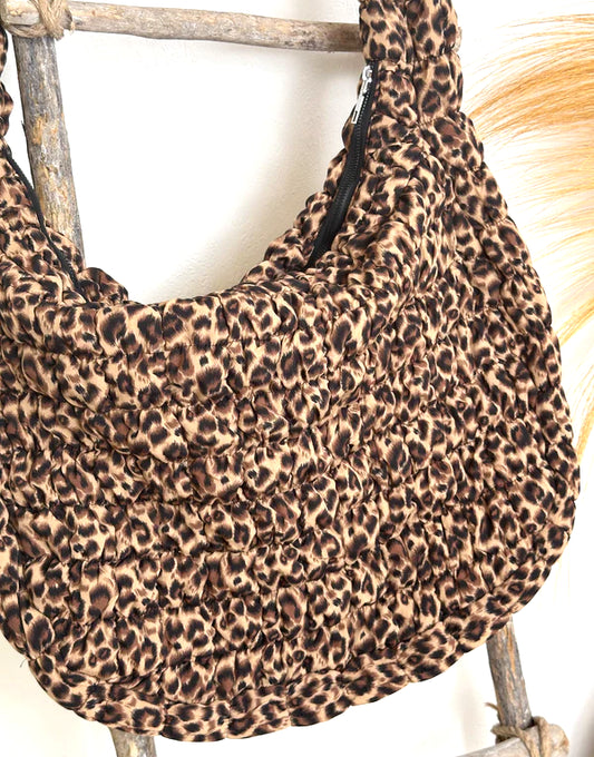 Stepptasche im Leo-Design – Stylisch & Geräumig