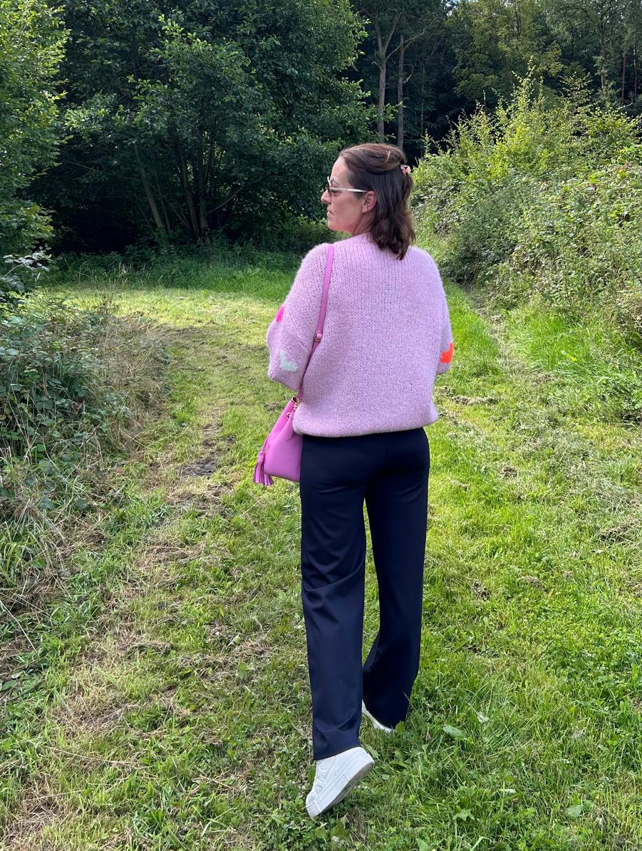 Strickpullover Damen – Grobstrick mit Herzen