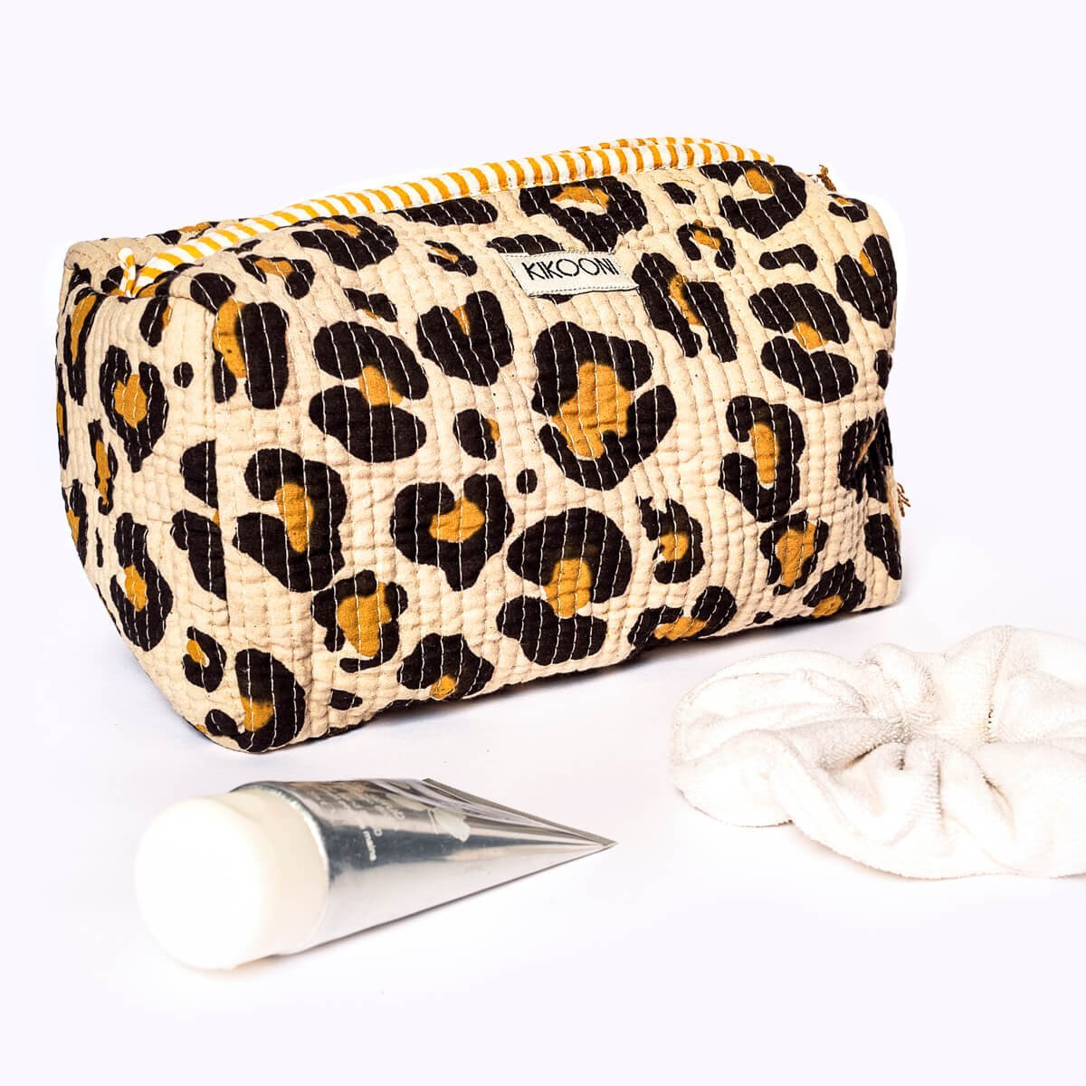 Handgemachte Kosmetiktasche "Oh Leo"