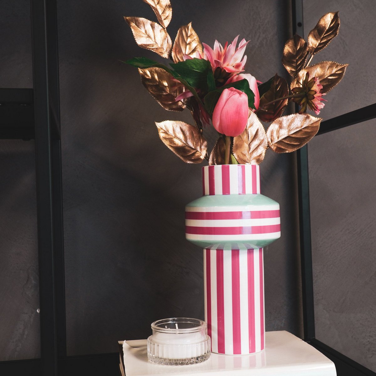 Vase - Streifen - Keramik - Mintgrün/Neonrosa - 13x13x25cm