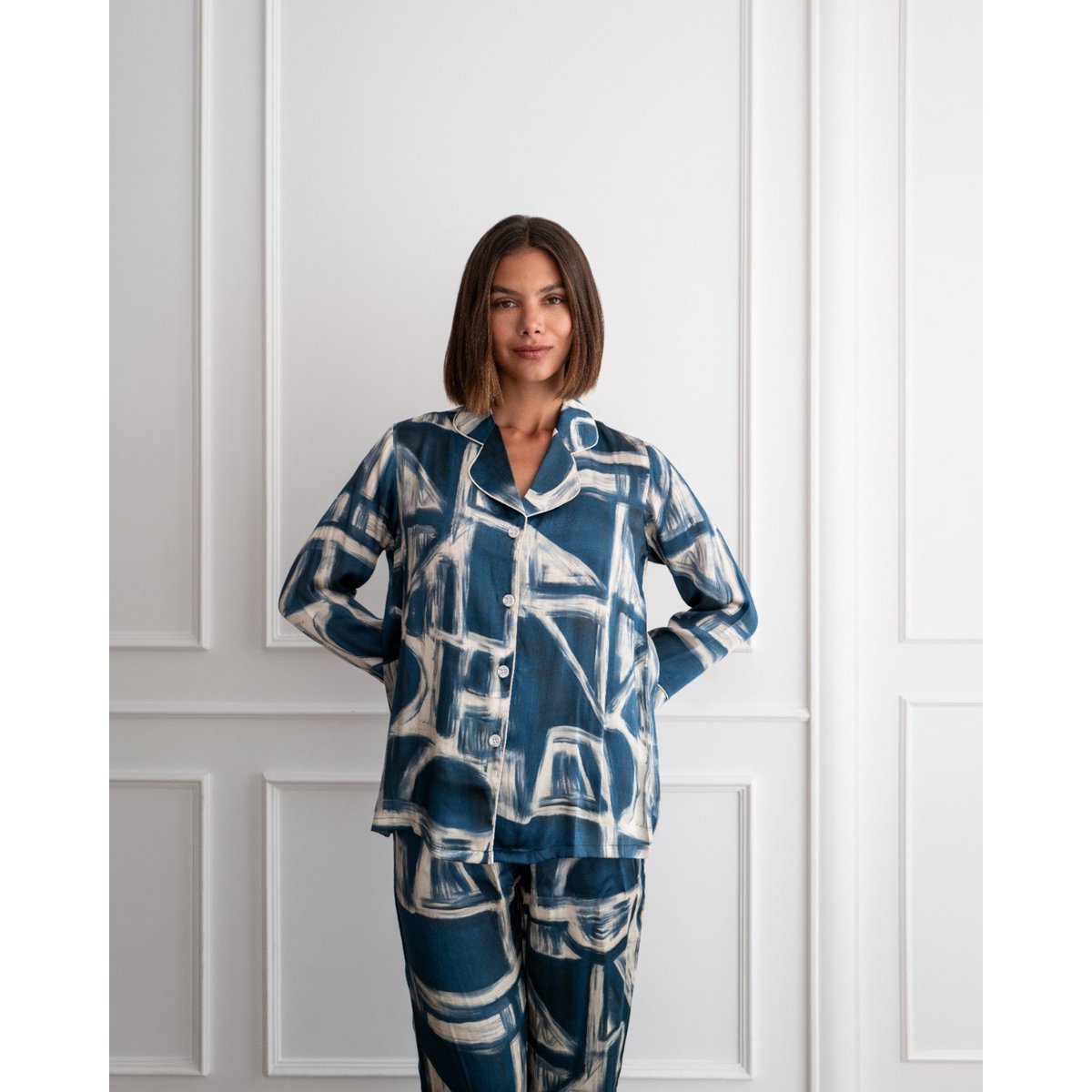 Gerade geschnittene griechische Bluse