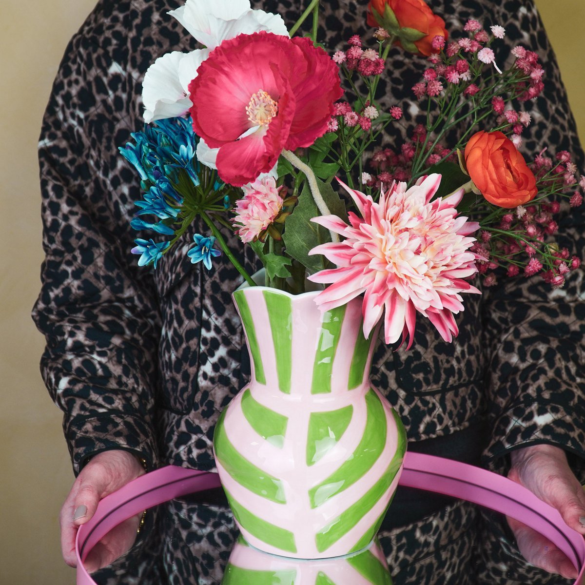 Vase-Stripes-Steinzeug -green/ rosa 16x16x22cm