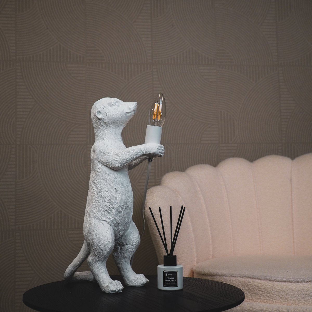 Lampe - Erdmännchen - Polyresin - Sand - 15x10x38cm