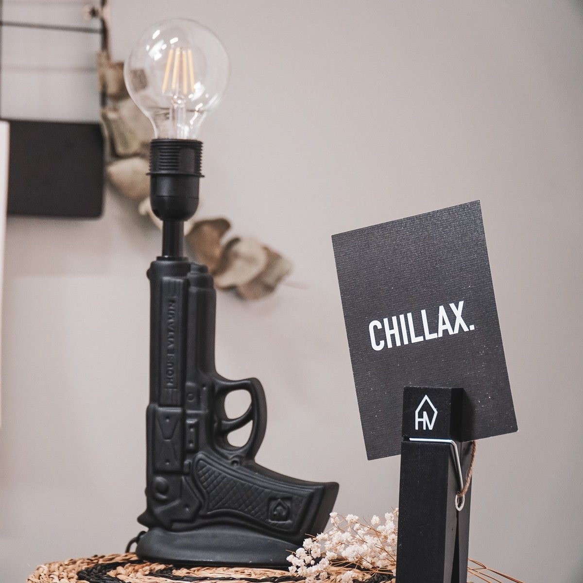 Tischlampe - Gun - Keramik - Schwarz - E27 -15x9x32cm
